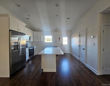 87 Community Road - Photo Thumbnail 3