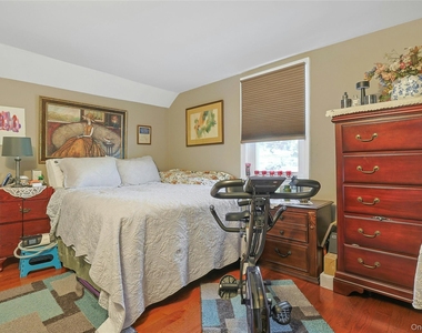 169 Sickles Avenue - Photo Thumbnail 16