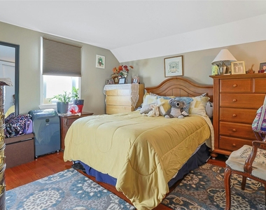 169 Sickles Avenue - Photo Thumbnail 14