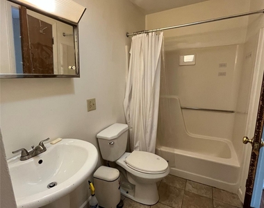 24 Hudson Heights Drive - Photo Thumbnail 18