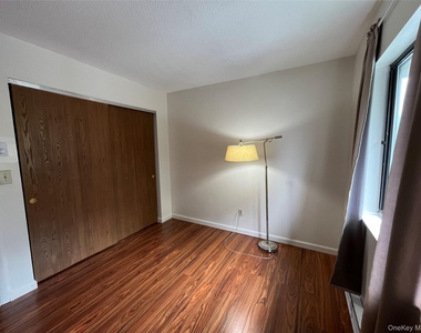 24 Hudson Heights Drive - Photo Thumbnail 22