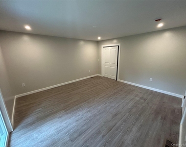 10 Diviesti Drive - Photo Thumbnail 9