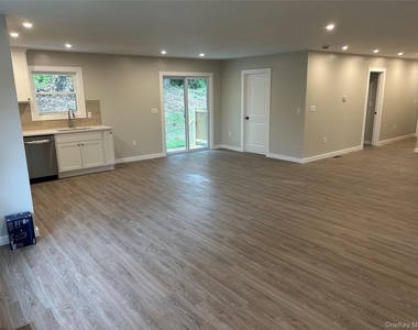 10 Diviesti Drive - Photo Thumbnail 4