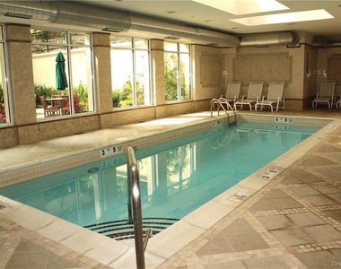 405 Trump Park - Photo Thumbnail 5