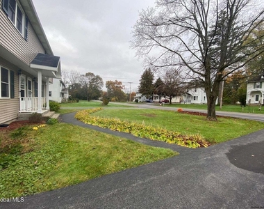 53 N Main Street - Photo Thumbnail 27