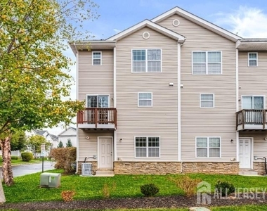 8 Alfred Avenue - Photo Thumbnail 29
