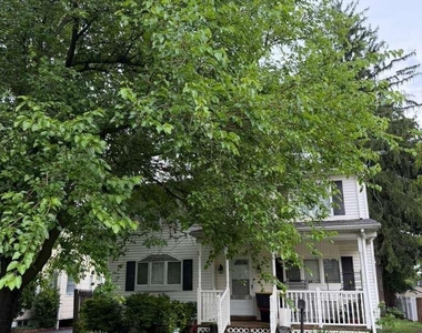 131 Summit Avenue - Photo Thumbnail 2