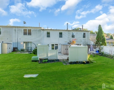 4 Lisa Court - Photo Thumbnail 19