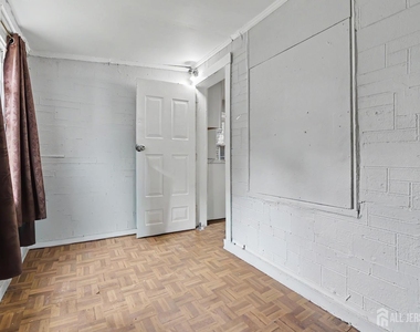 181 Hale Street - Photo Thumbnail 21