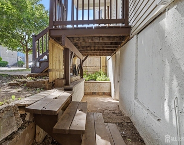 181 Hale Street - Photo Thumbnail 25