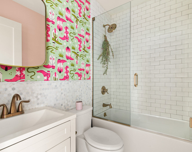 686 Carroll Street - Photo Thumbnail 6