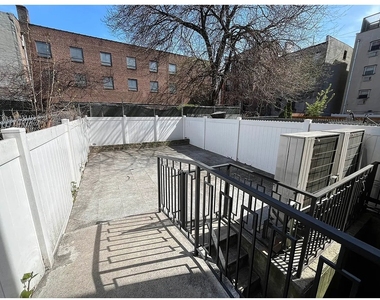 2113 5th Avenue - Photo Thumbnail 14