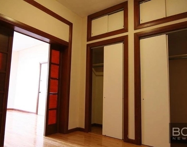 100 Cornelia Street - Photo Thumbnail 1