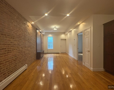 1410 Jefferson Avenue - Photo Thumbnail 3