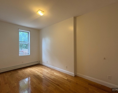 1410 Jefferson Avenue - Photo Thumbnail 7