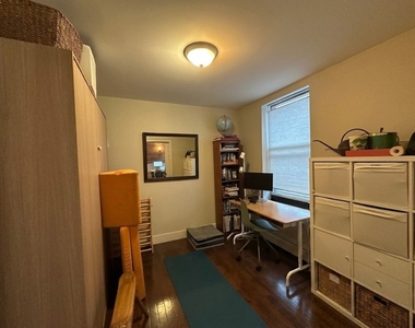 374 Van Brunt Street - Photo Thumbnail 1