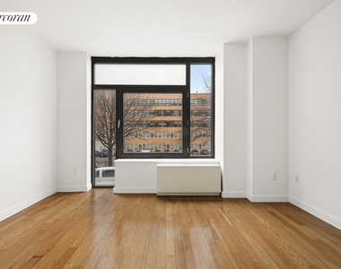 247 N 7th Street - Photo Thumbnail 1