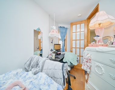 454 9th Avenue - Photo Thumbnail 2