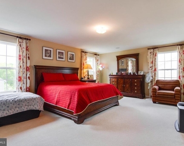 46 Bismark Drive - Photo Thumbnail 14