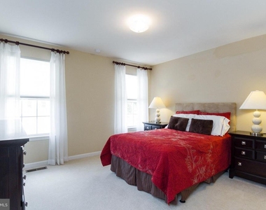 46 Bismark Drive - Photo Thumbnail 18