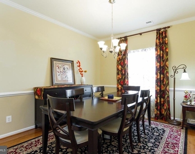 46 Bismark Drive - Photo Thumbnail 4