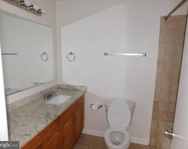 200 Dover Place - Photo Thumbnail 12