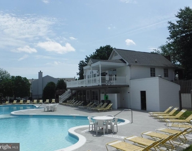 200 Dover Place - Photo Thumbnail 21