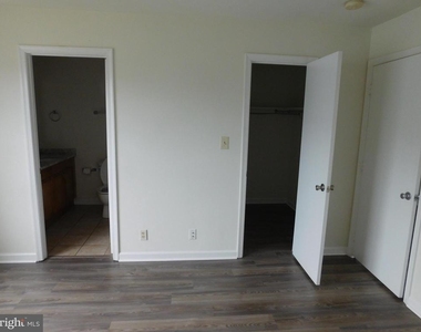 200 Dover Place - Photo Thumbnail 11