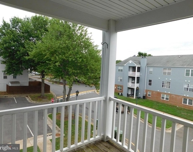 200 Dover Place - Photo Thumbnail 2