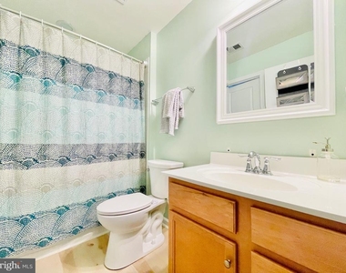 127 Streamview Drive - Photo Thumbnail 5