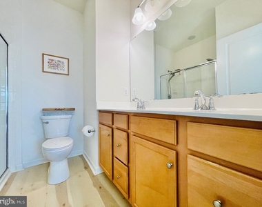 127 Streamview Drive - Photo Thumbnail 33