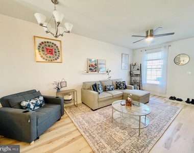 127 Streamview Drive - Photo Thumbnail 22