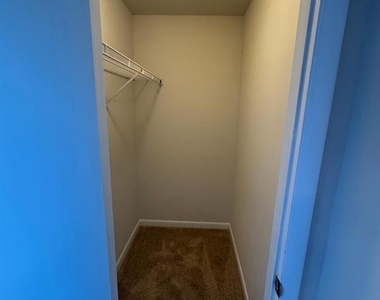 5140 Redbud Road - Photo Thumbnail 11