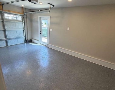 8700 Stevenson - Photo Thumbnail 10