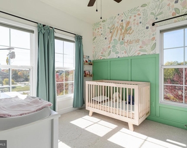 6746 Upland Manor Drive - Photo Thumbnail 13