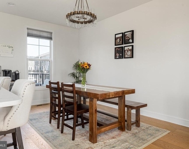 6746 Upland Manor Drive - Photo Thumbnail 27