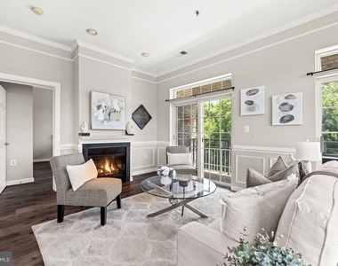 810 Belmont Bay Drive - Photo Thumbnail 16