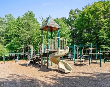 15058 Camellia Lane - Photo Thumbnail 33