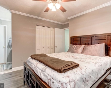 2409 Kilpatrick Place - Photo Thumbnail 21