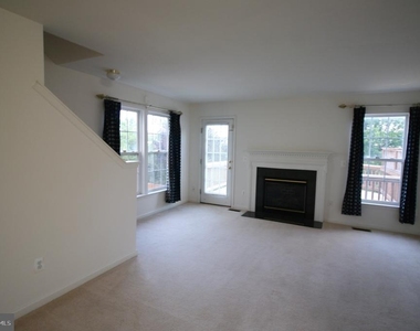 44501 Potter Terrace - Photo Thumbnail 11