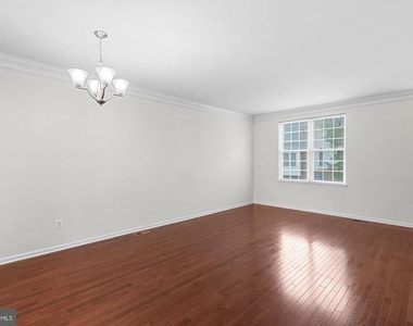 42814 Eggleston Terrace - Photo Thumbnail 1