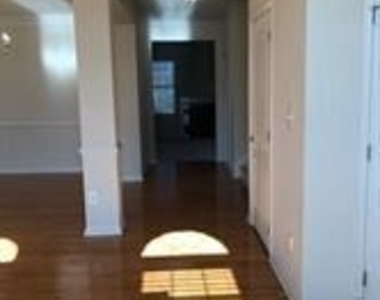 43686 Hamilton Chapel Terrace - Photo Thumbnail 8