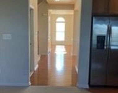 43686 Hamilton Chapel Terrace - Photo Thumbnail 12