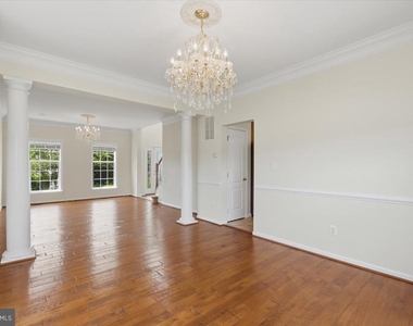 20242 Hidden Creek Court - Photo Thumbnail 7