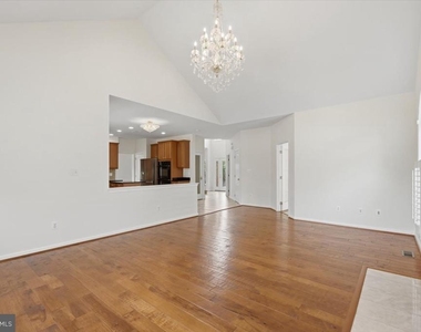 20242 Hidden Creek Court - Photo Thumbnail 11