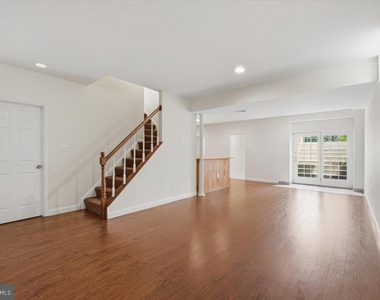 20242 Hidden Creek Court - Photo Thumbnail 24