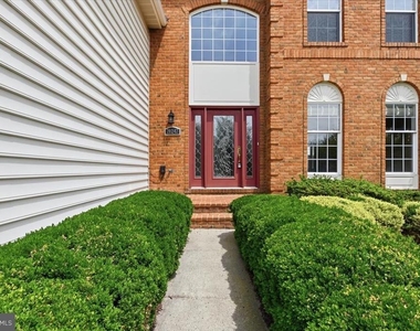 20242 Hidden Creek Court - Photo Thumbnail 2