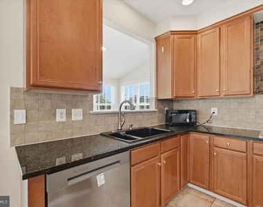 20242 Hidden Creek Court - Photo Thumbnail 18