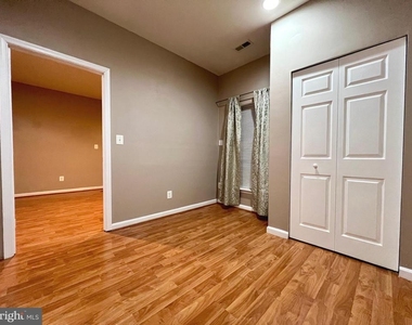 21831 Ladyslipper Square - Photo Thumbnail 41