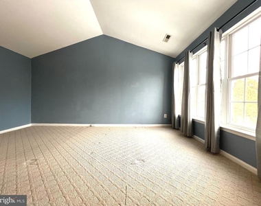 21831 Ladyslipper Square - Photo Thumbnail 21